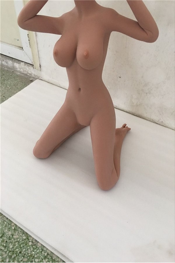 146cm Love Doll mit mit D Cup Sexy Brüste